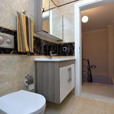 Apartment Gostevaya Kvartira